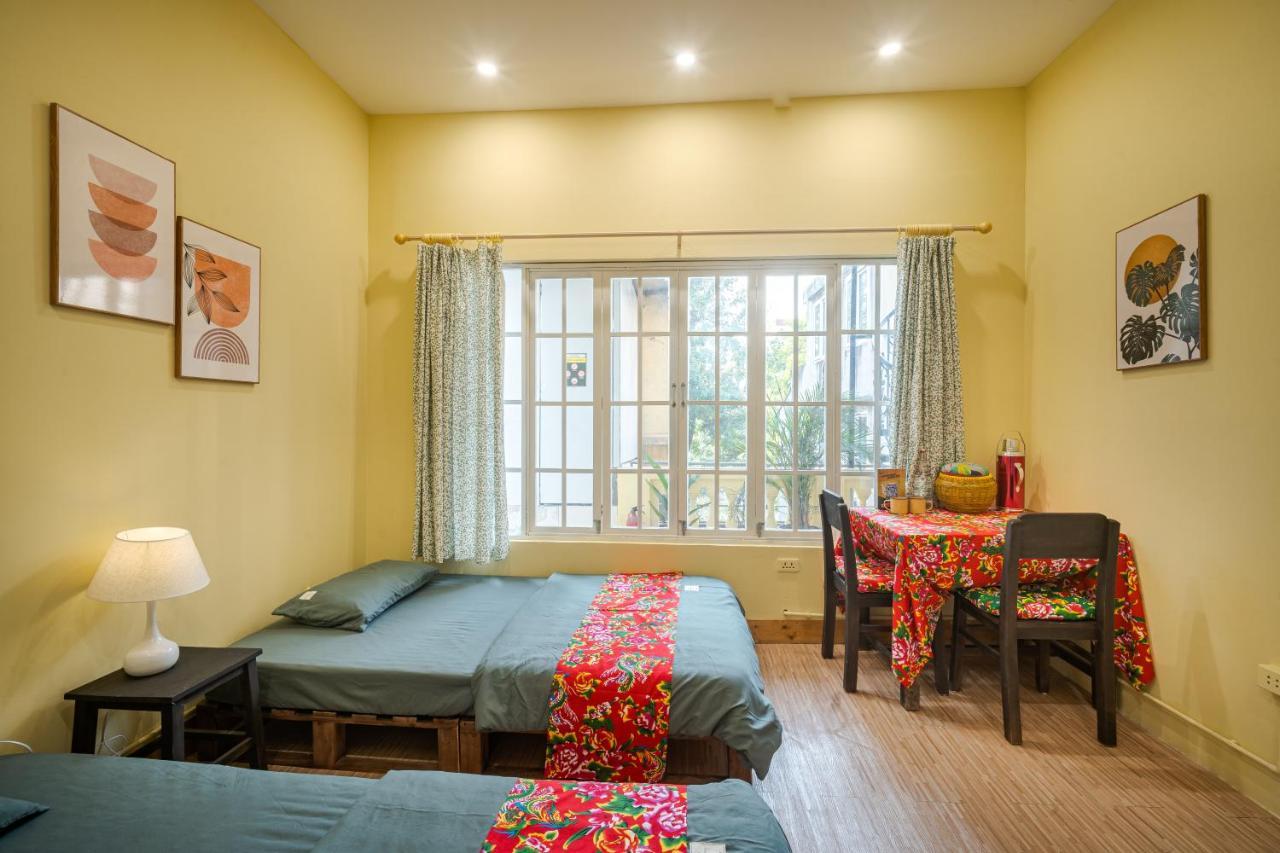 Hanoi Retro 80S Homestay Екстер'єр фото